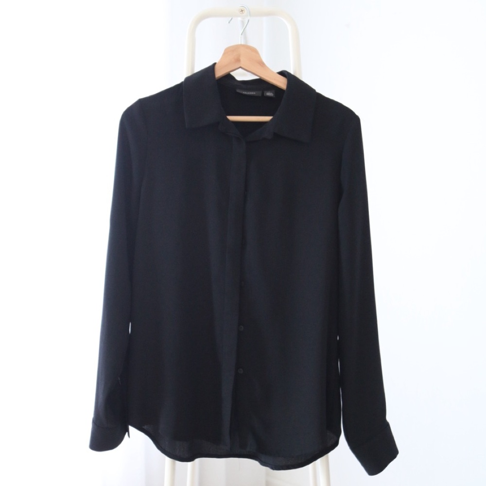 Halogen Relaxed Button-Down Blouse in size Small